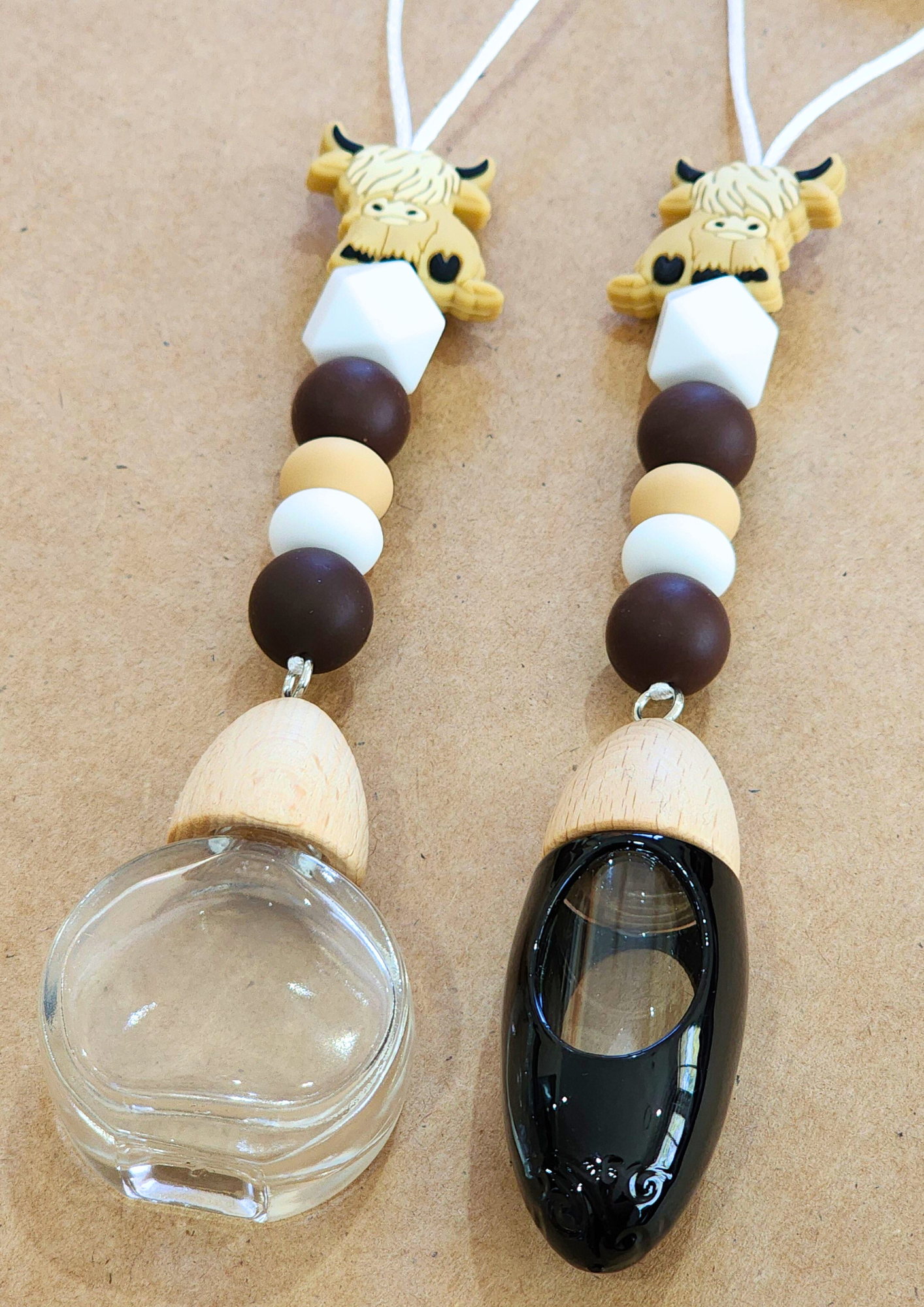 silicone-beaded-hanging-diffuser-pet-friendly-scented_2