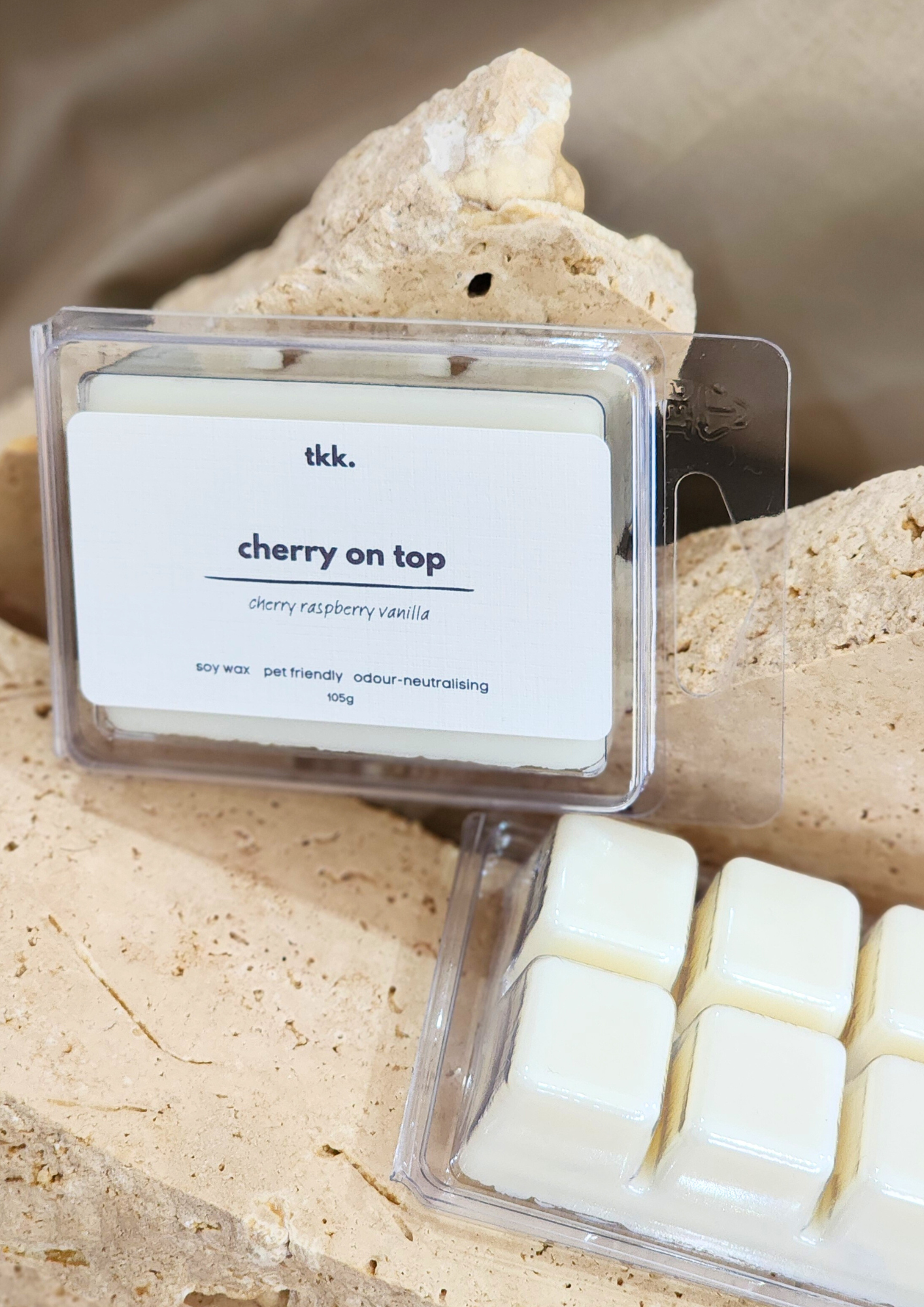 soy-wax-melts-cherry-scented-highly-scented-hand-poured-non-toxic-pet-friendly