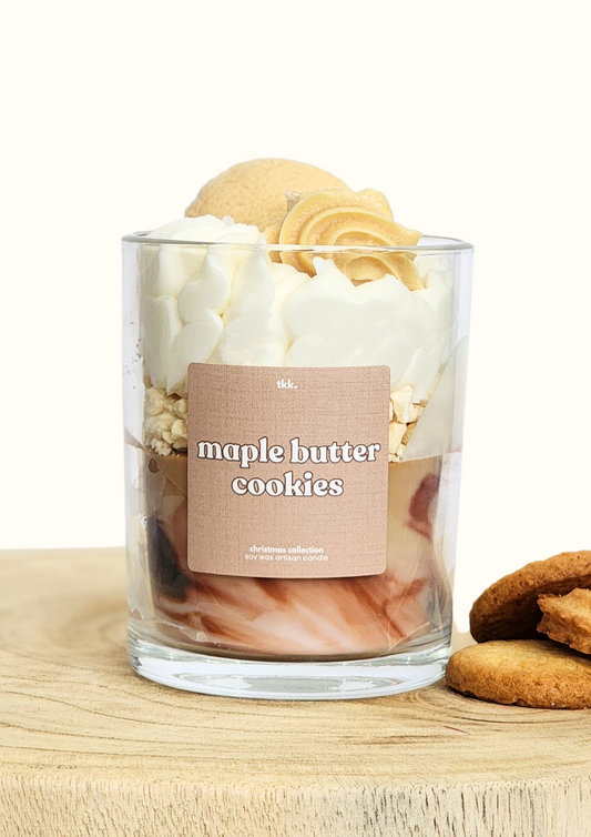 christmas-candle_maple-butter-cookies-scented-soy-wax-hand-poured-dessert-candle