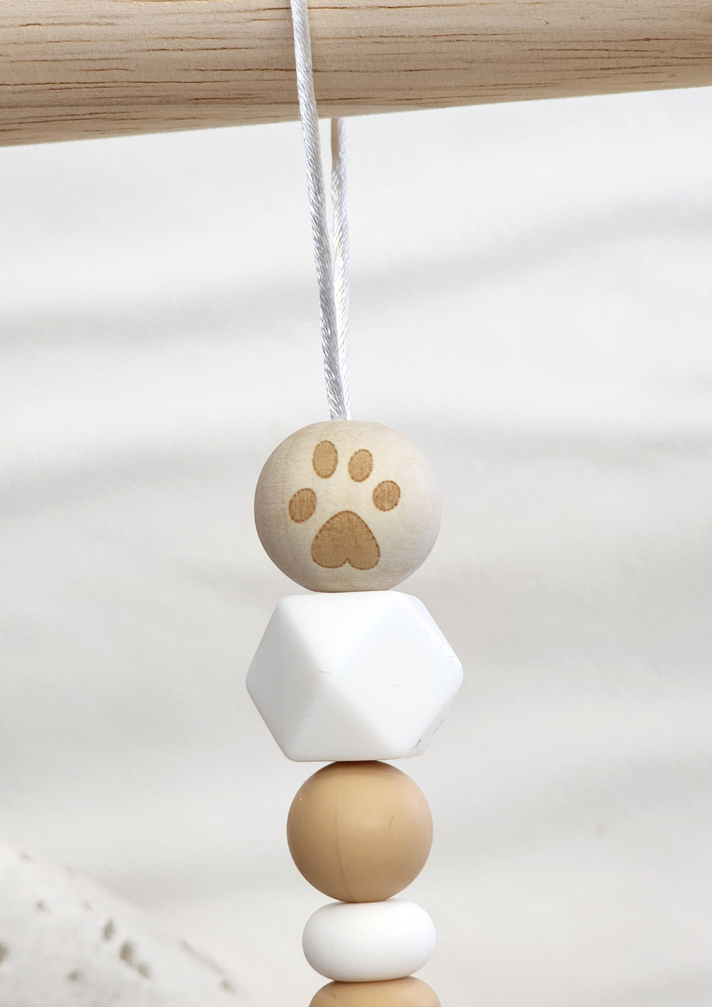 hanging-diffuser-home-fragrance-hanging-fragrance-diffuser-pet-friendly-hanging-air-freshner-highly-scented