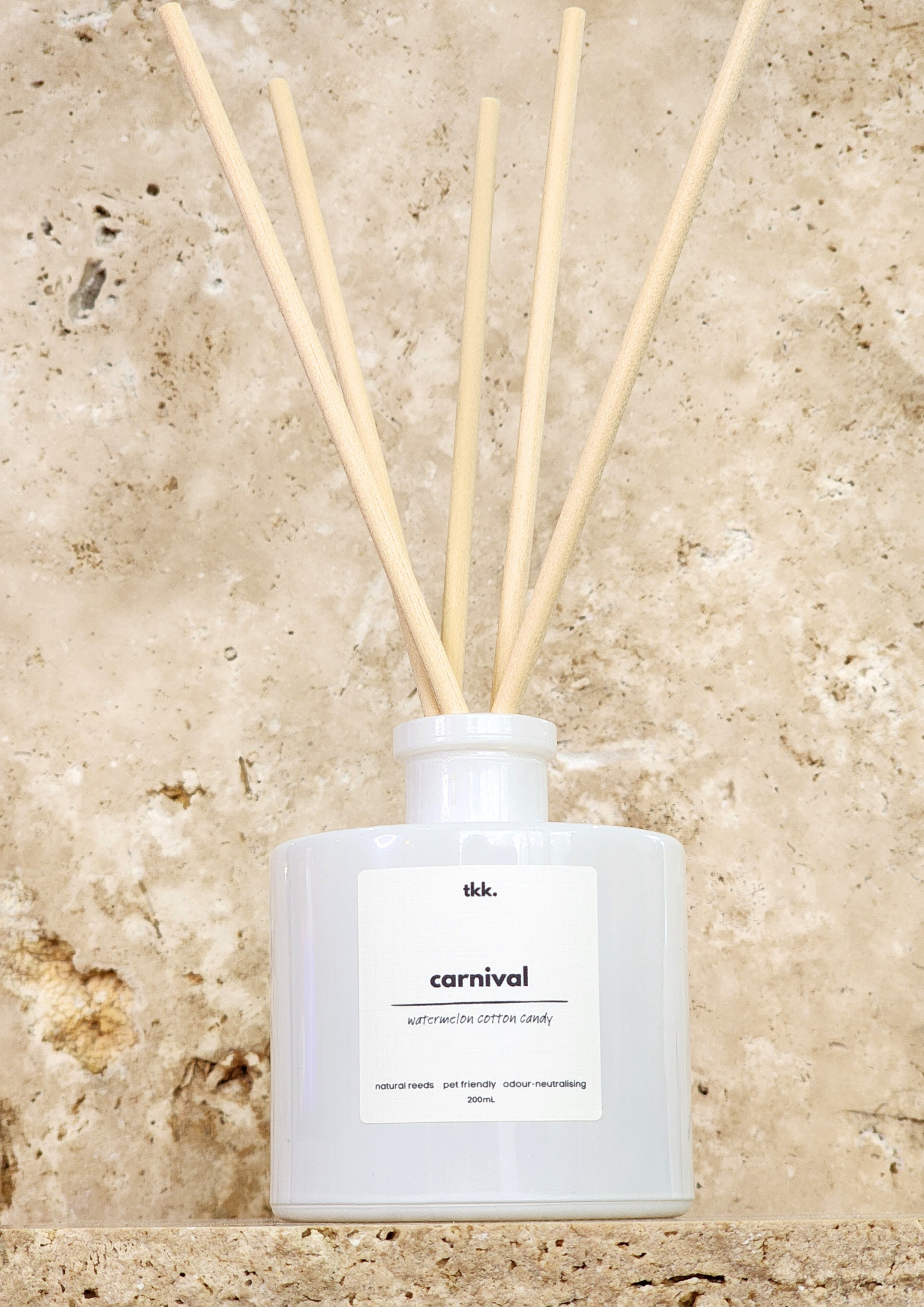 natural-reed-diffuser-highly-scented-room-fragrance