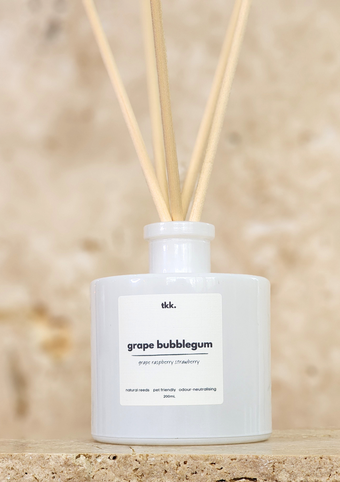 natural-reed-diffuser-highly-scented-room-fragrance