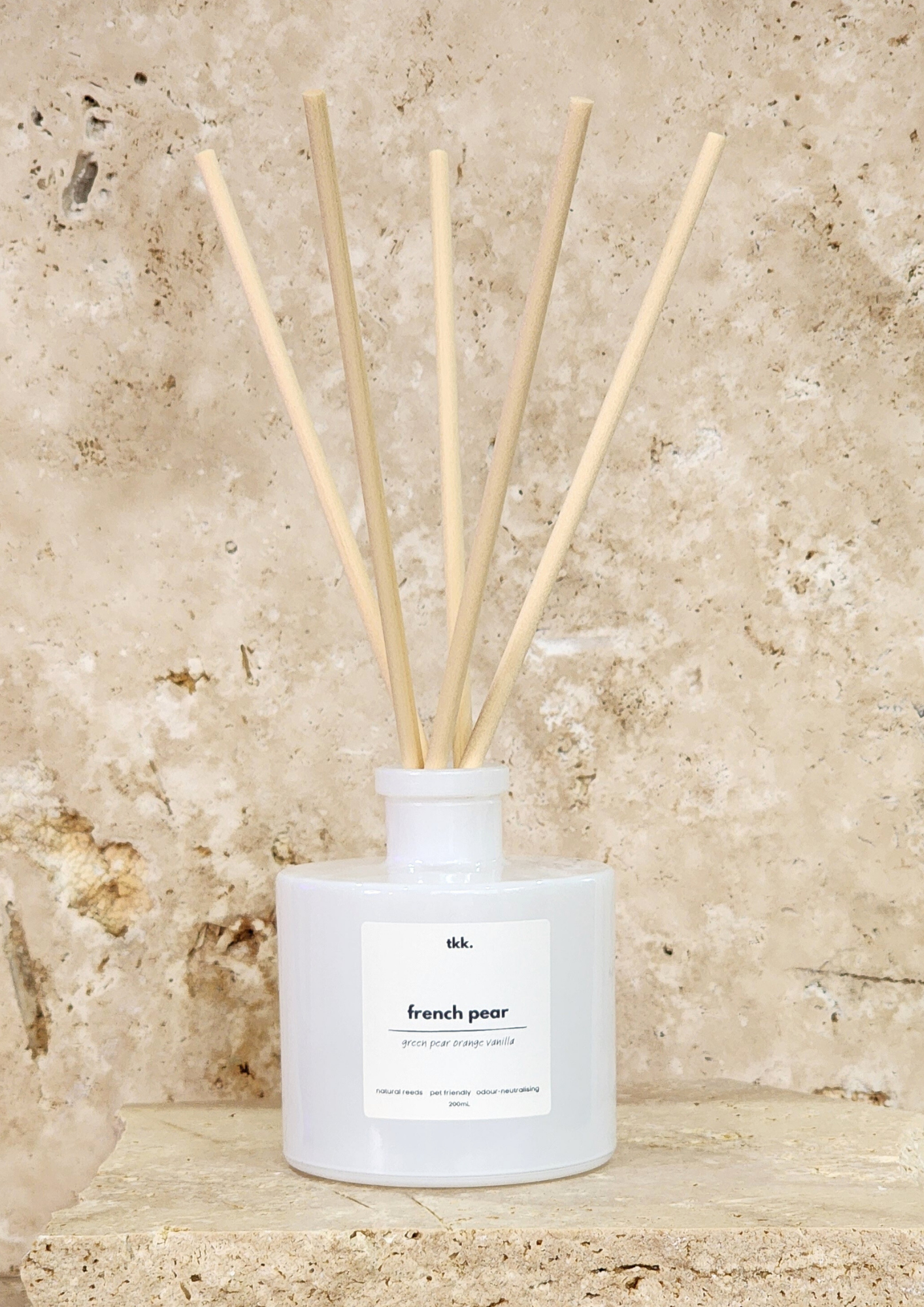 natural-reed-diffuser-highly-scented-room-fragrance