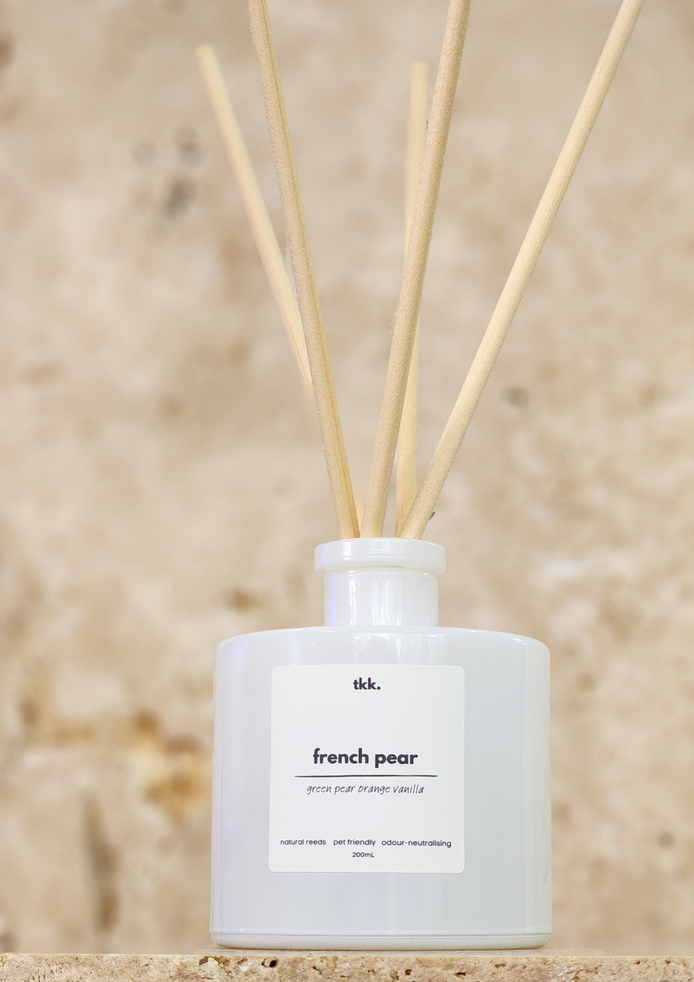 natural-reed-diffuser-highly-scented-room-fragrance