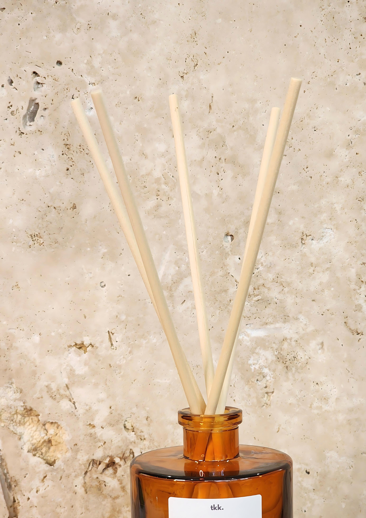 natural-reed-diffuser-highly-scented-room-fragrance