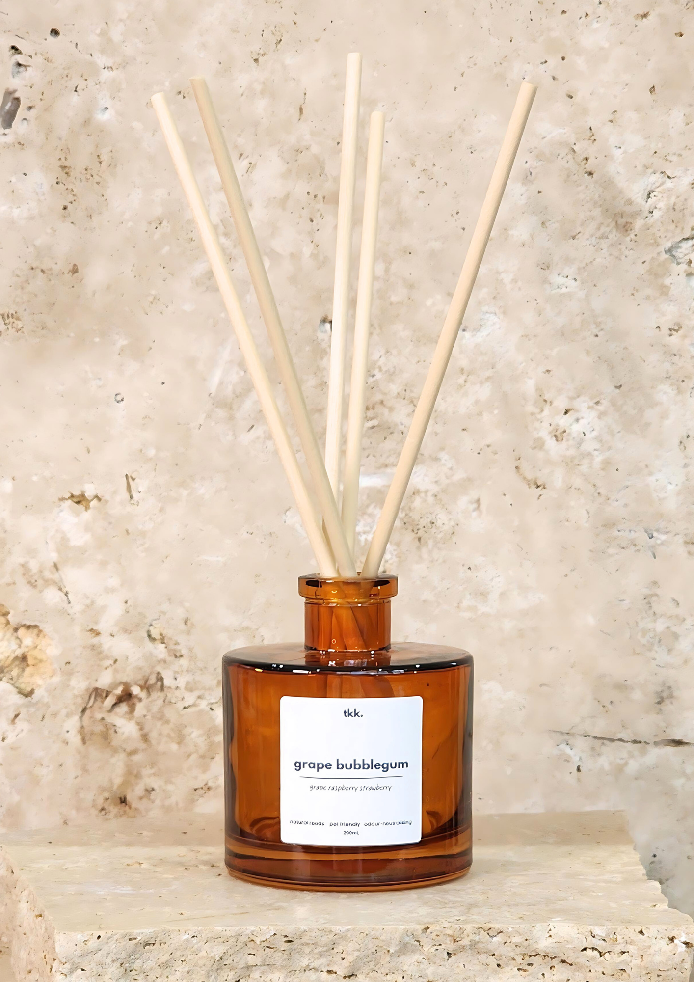 natural-reed-diffuser-highly-scented-room-fragrance