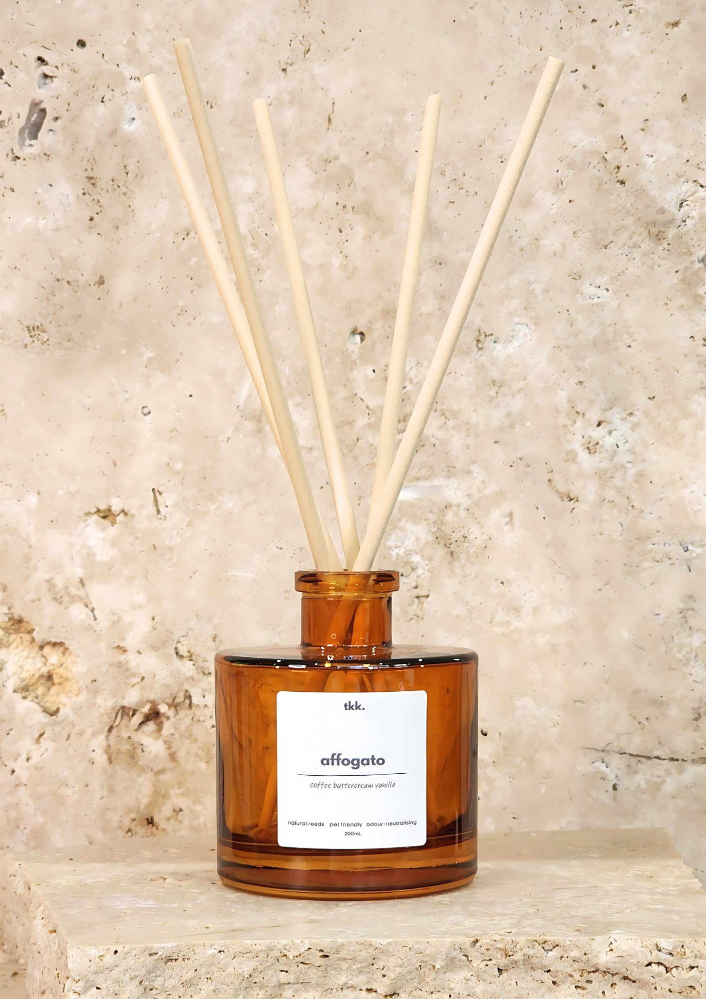 natural-reed-diffuser-highly-scented-room-fragrance