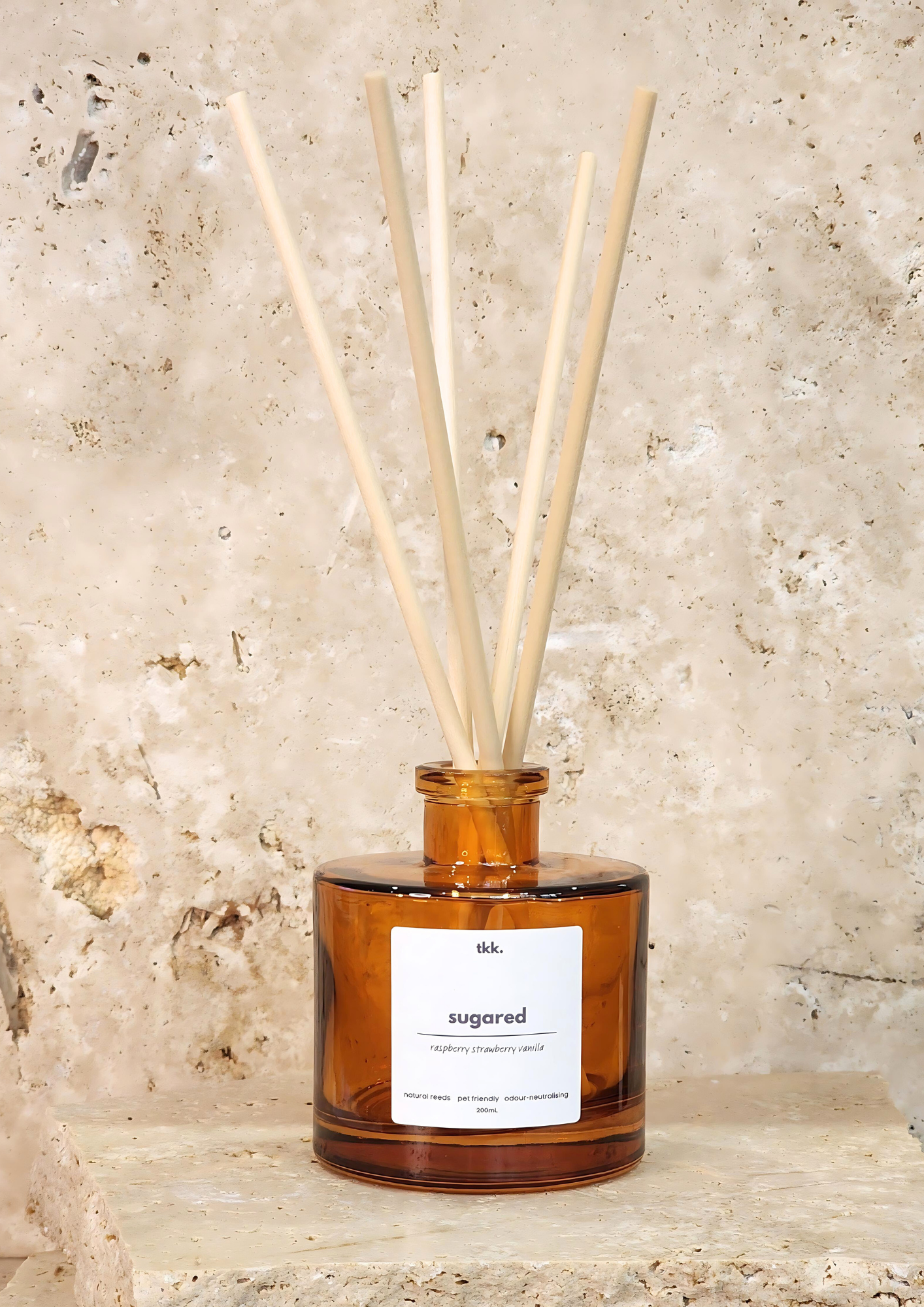 natural-reed-diffuser-highly-scented-room-fragrance