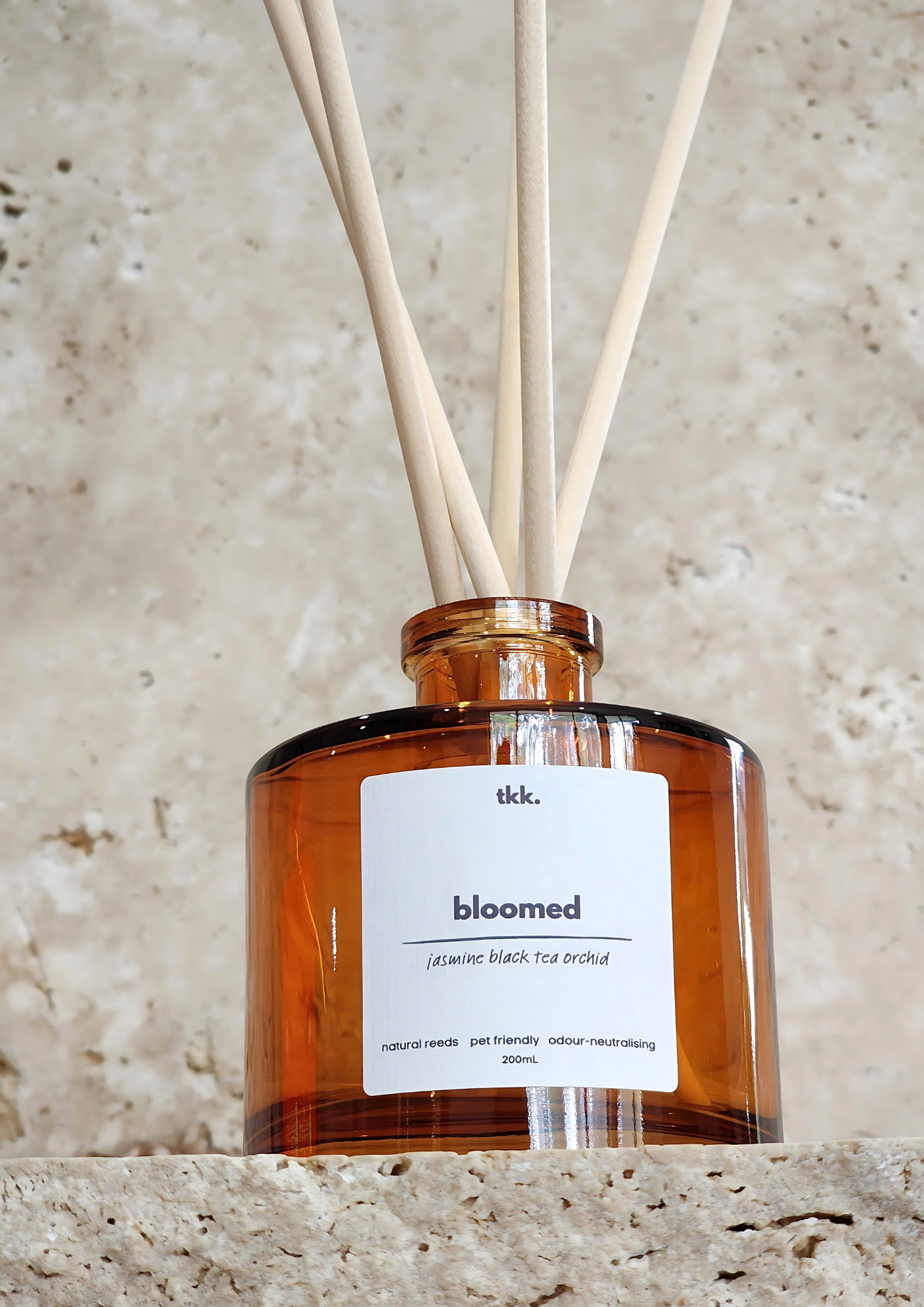 natural-reed-diffuser-highly-scented-room-fragrance