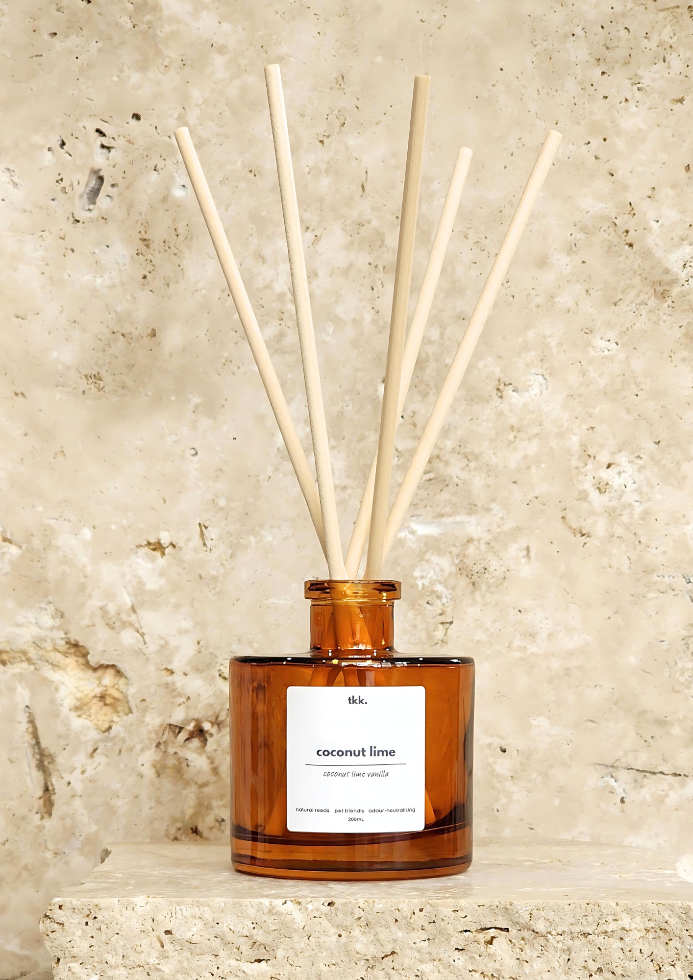 natural-reed-diffuser-highly-scented-room-fragrance