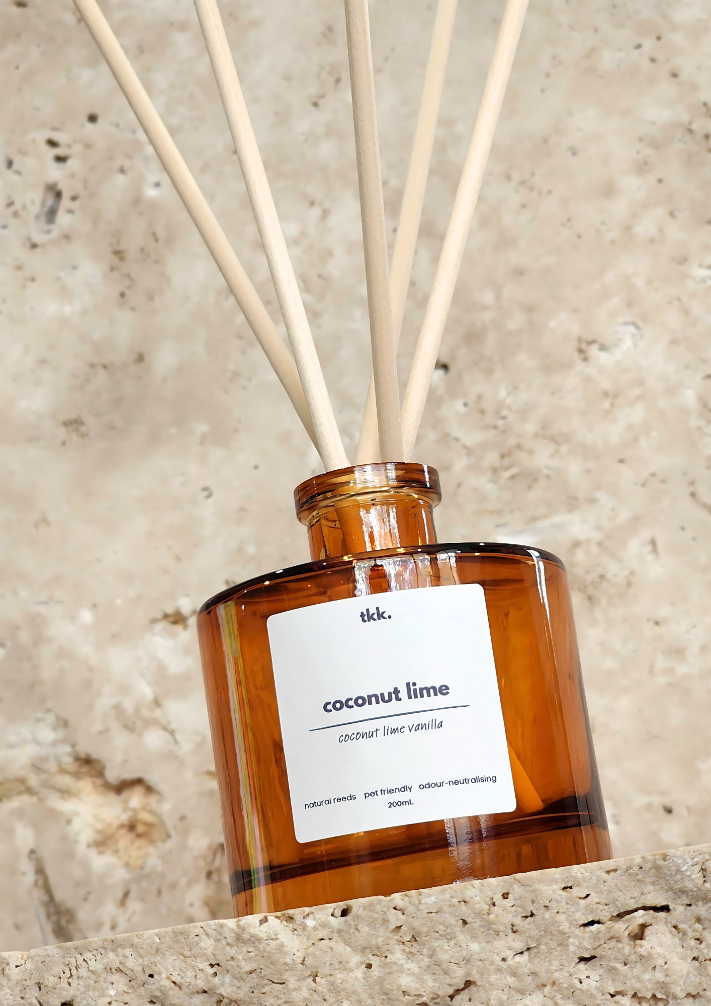 natural-reed-diffuser-highly-scented-room-fragrance