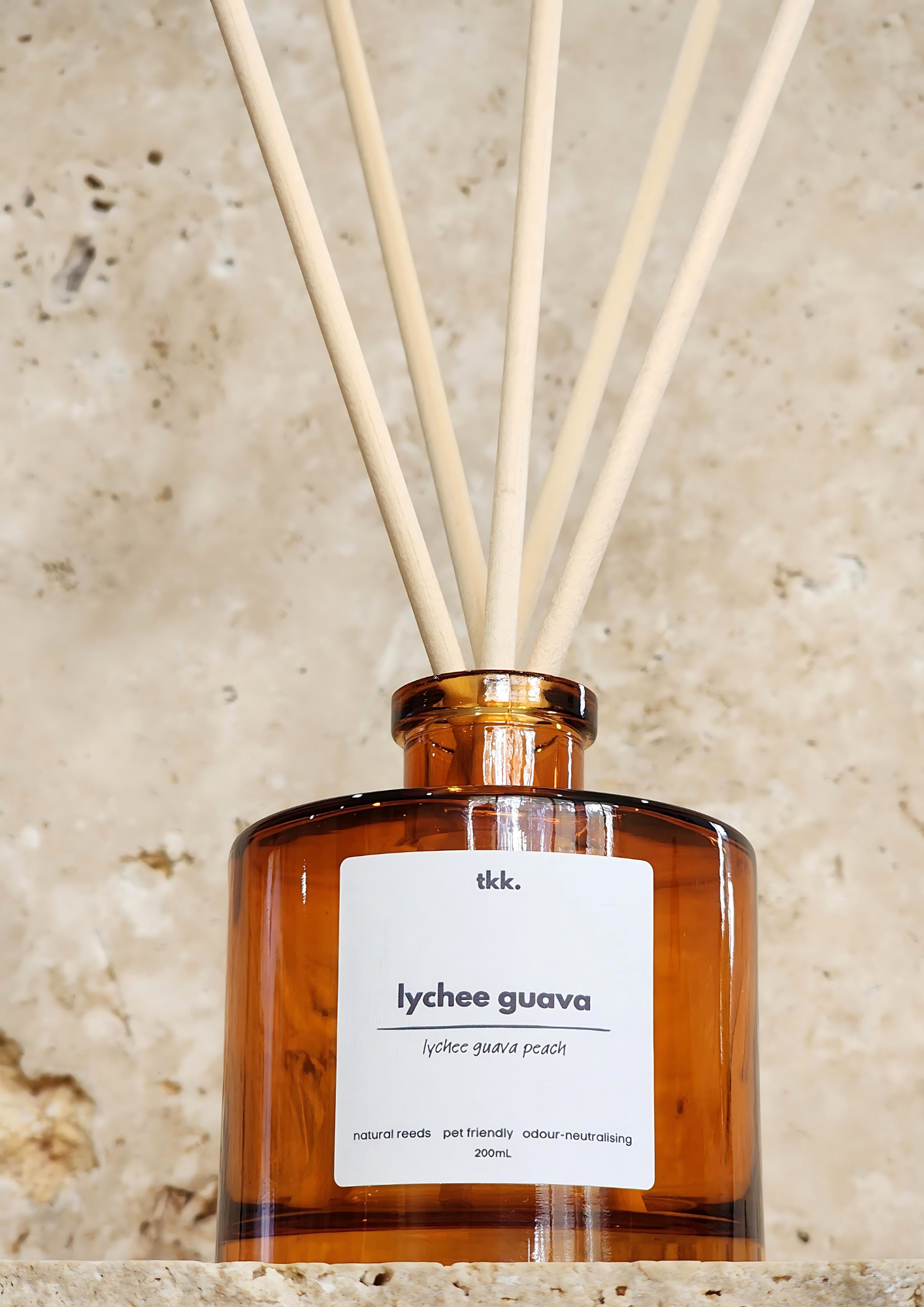 natural-reed-diffuser-highly-scented-room-fragrance