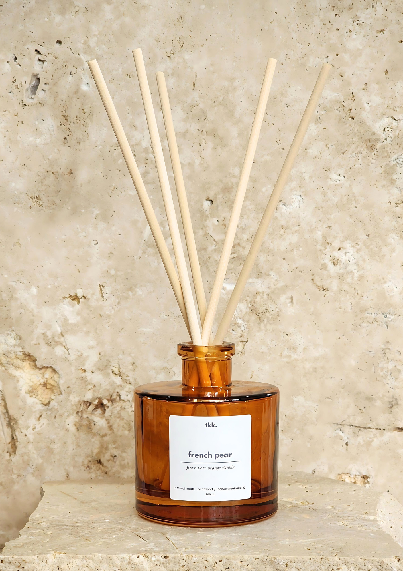 natural-reed-diffuser-highly-scented-room-fragrance