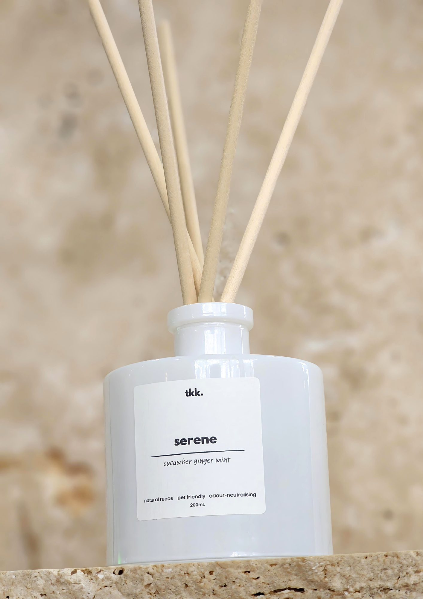 natural-reed-diffuser-highly-scented-room-fragrance