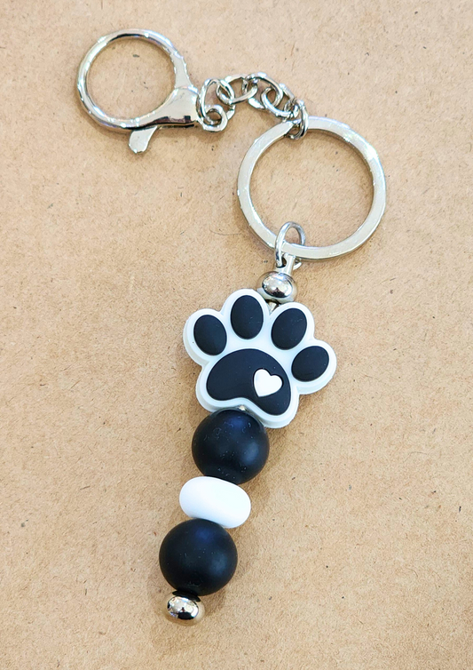 silicone-beaded-keyring-aesthetic-minimal-cute_3_ba386812-3907-44f6-99a1-aa17ebd46888