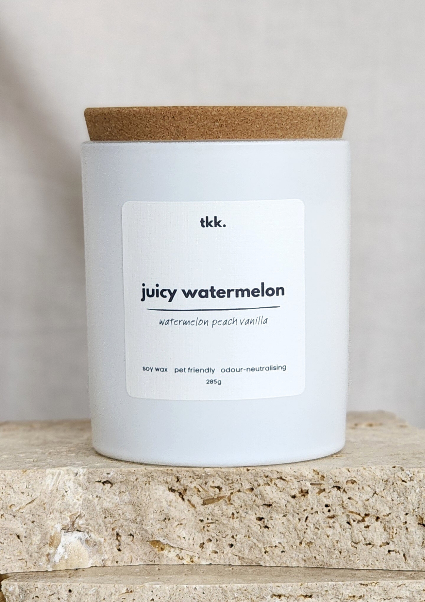 soy-wax-candle-highly-scented-hand-poured-pet-friendly-odour-neutralising-candle