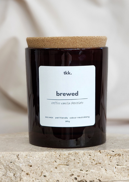 soy-wax-candle-highly-scented-hand-poured-pet-friendly-odour-neutralising-candle