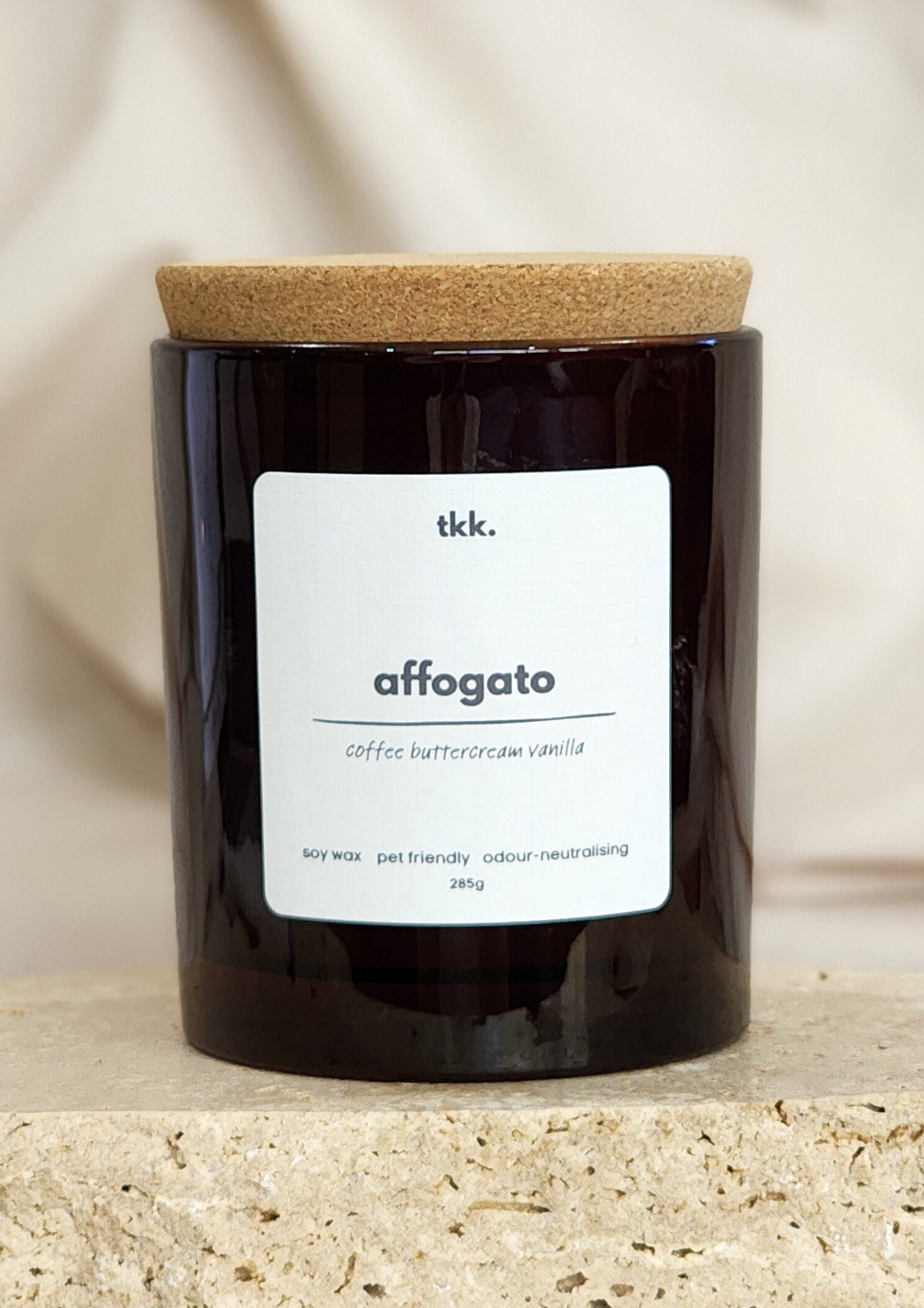 soy-wax-candle-highly-scented-hand-poured-pet-friendly-odour-neutralising-candle