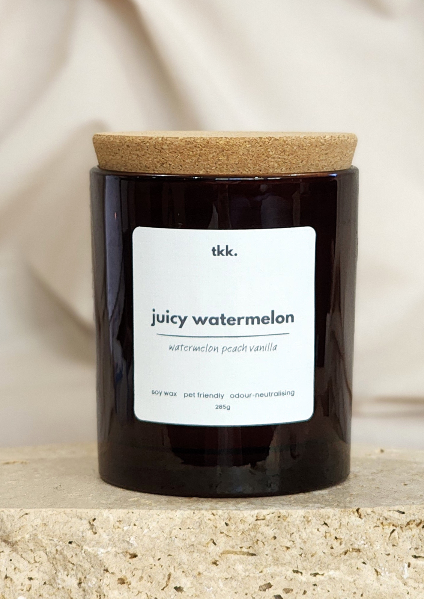 soy-wax-candle-highly-scented-hand-poured-pet-friendly-odour-neutralising-candle