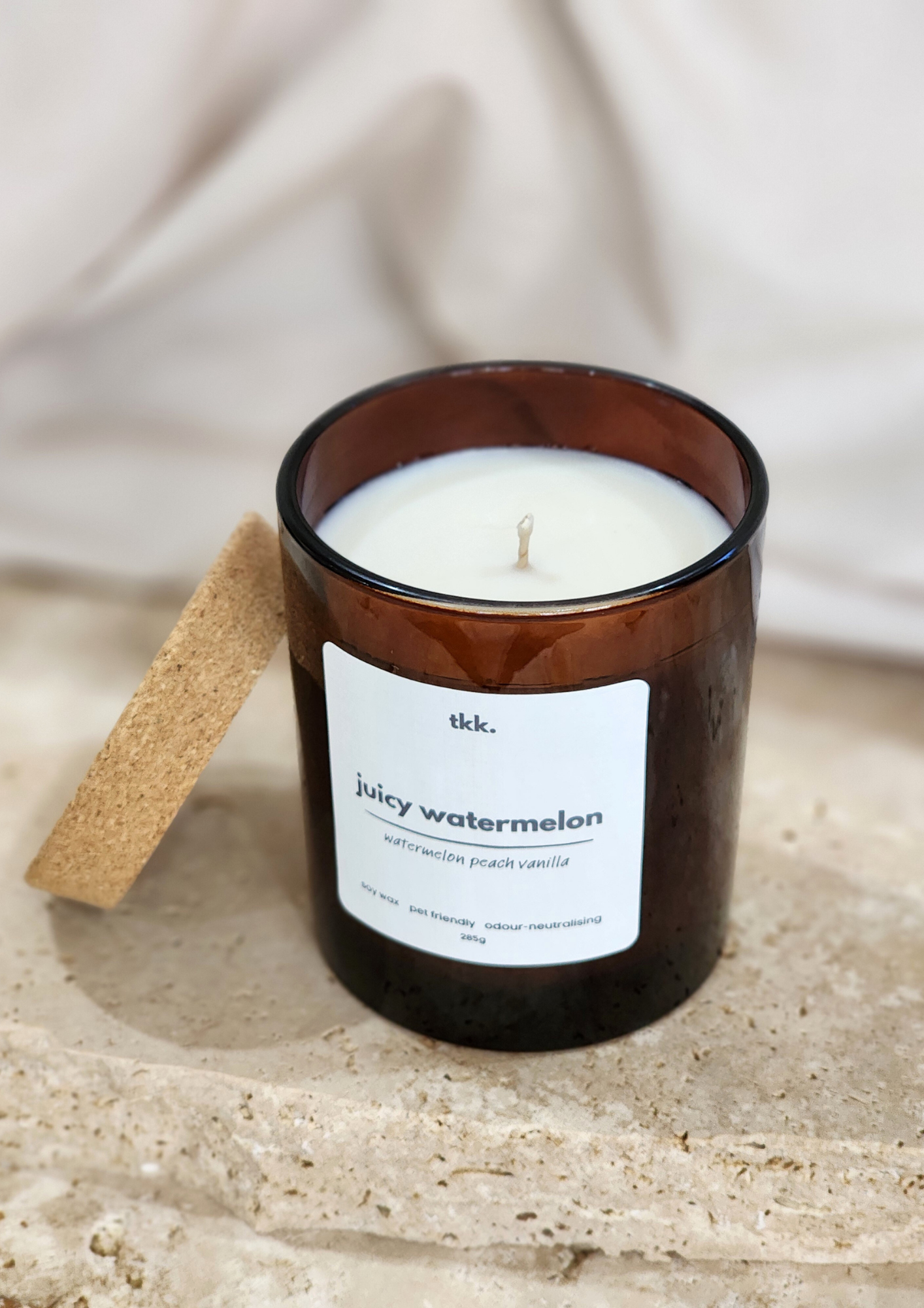 soy-wax-candle-highly-scented-hand-poured-pet-friendly-odour-neutralising-candle