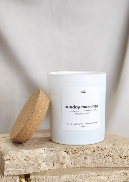 soy-wax-candle-highly-scented-hand-poured-pet-friendly-odour-neutralising-candle