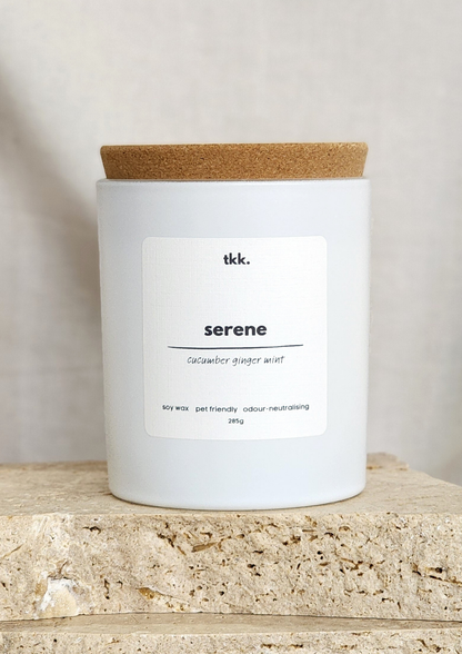 soy-wax-candle-highly-scented-hand-poured-pet-friendly-odour-neutralising-candle