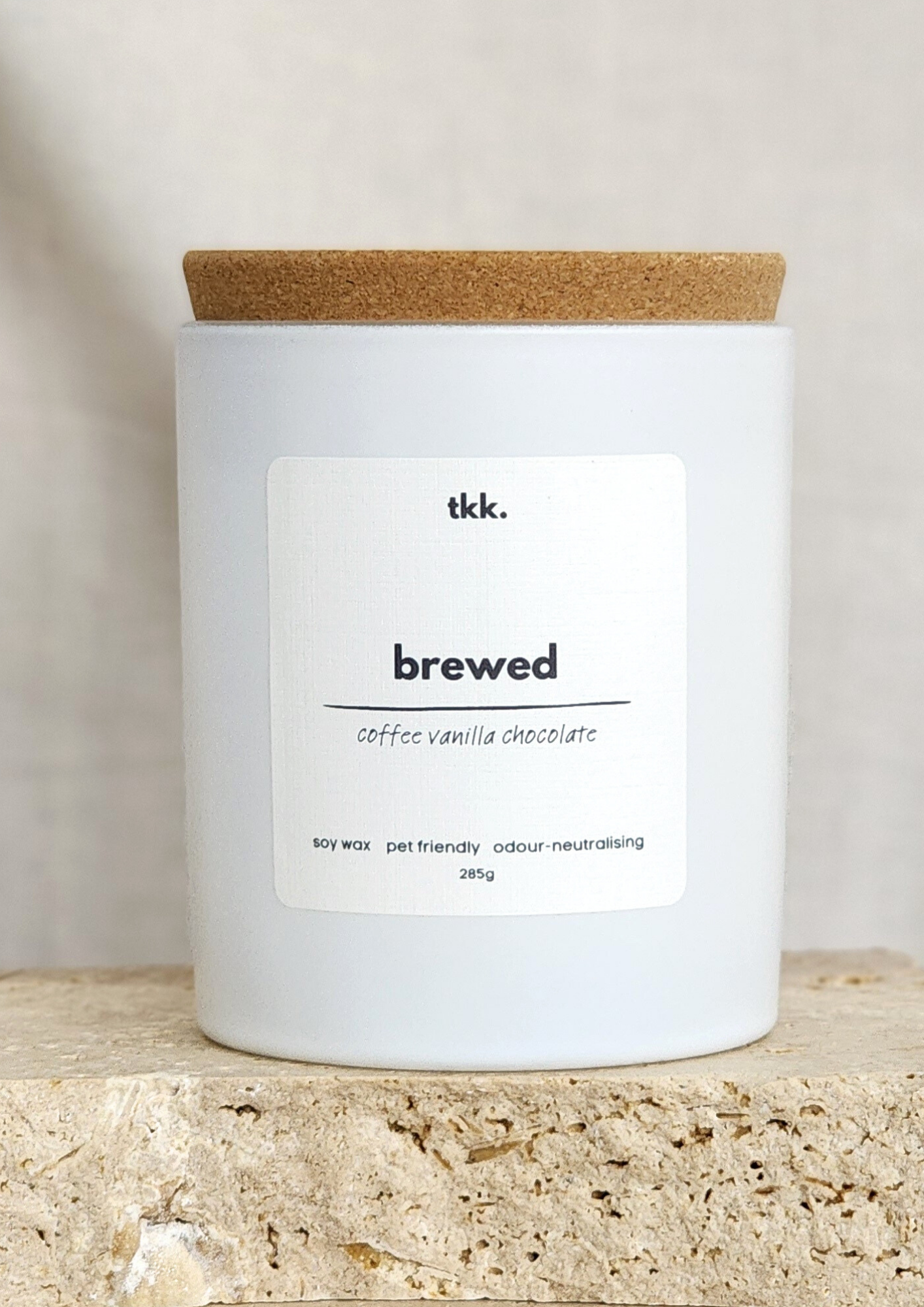 soy-wax-candle-highly-scented-hand-poured-pet-friendly-odour-neutralising-candle